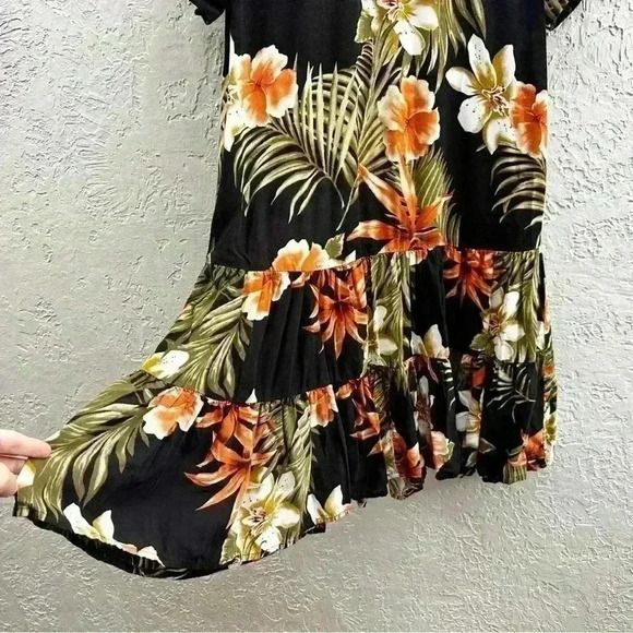 Vintage Alhoa Hut tropical‎ print dress size small - Picture 3 of 8